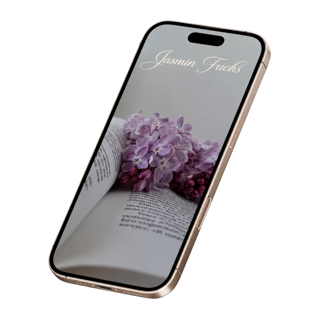 Handy-Mockup mit Buch, Blumen und "Jasmin Fuchs"-Schriftzug